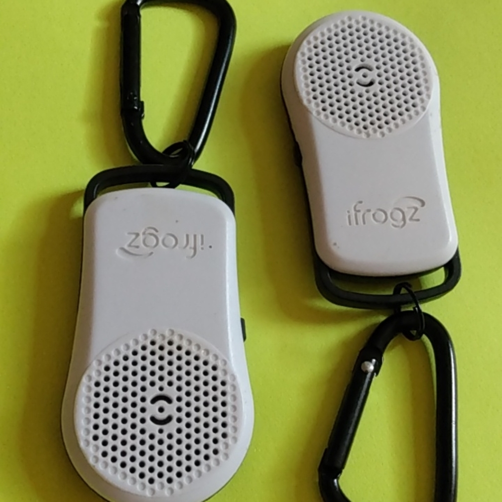 Pair of Ifrogz Bluetooth speakers